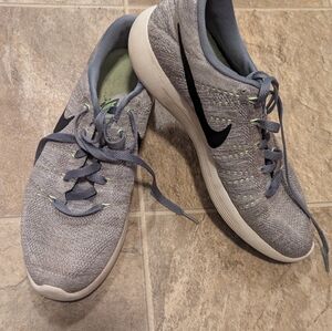 Nike Shoes For Men Size 10
